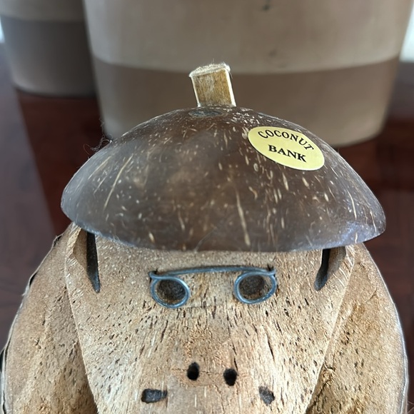 *NEW* Hand-Carved Coconut Tiki Monkey Coin Bank, Hawaii - Picture 13 of 13